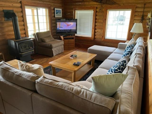 Grand View Retreat By Kabino Dogs Ok Garage Huge Views Firepit Satellite Wifi Hébergement de vacances Island Park